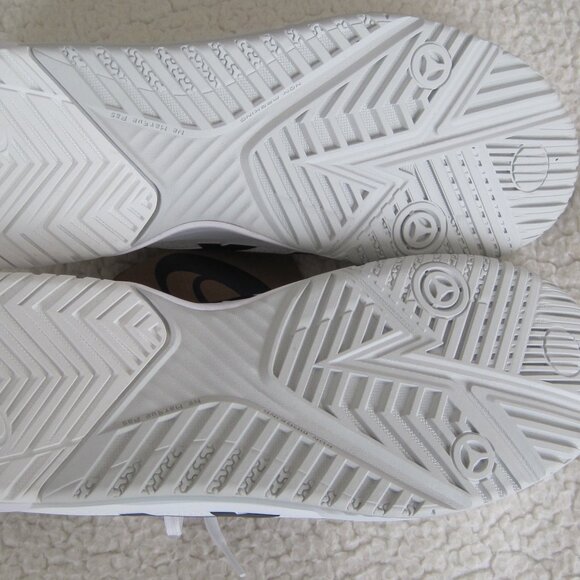 NEW IN BOX ASICS Gel-Resolution-8 Men's tennis/Pickleball shoes - Picture 13 of 16